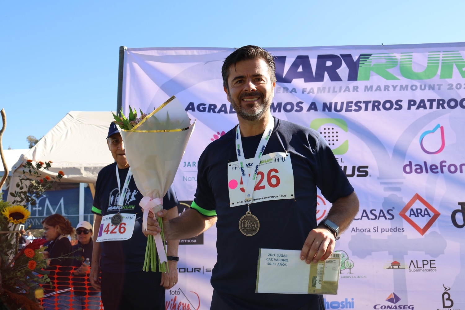 Reconocimiento a una corredora
